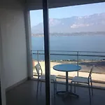 Pieds Dans L'eau Au Du Bourget * Le Bourget-du-Lac